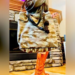 Panache over night or travel  camo bag. Hobo or use handles